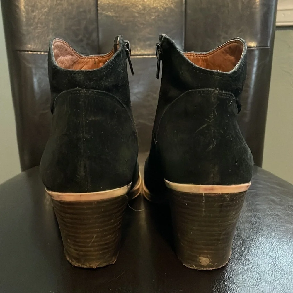 Women's Lucky Brand Leather And Suede Heeled Booties Size 9
